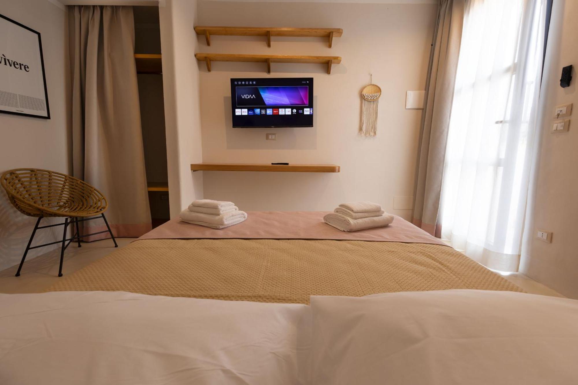 Al Poggiale - Residenza Mediterranea ปอร์โตเชซาเรโอ ภายนอก รูปภาพ